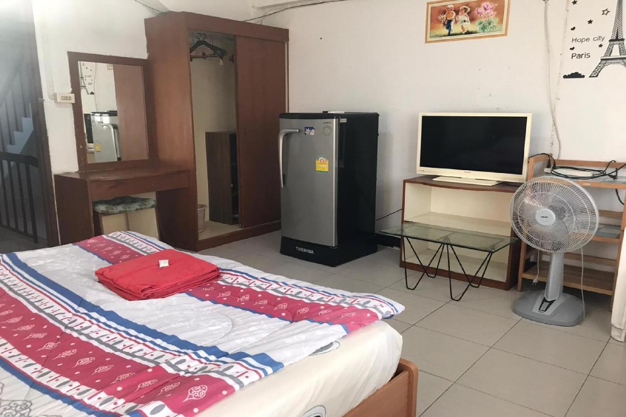 Hotel Oyo 1141 Ban Dao Jomtien Beach Zewnętrze zdjęcie